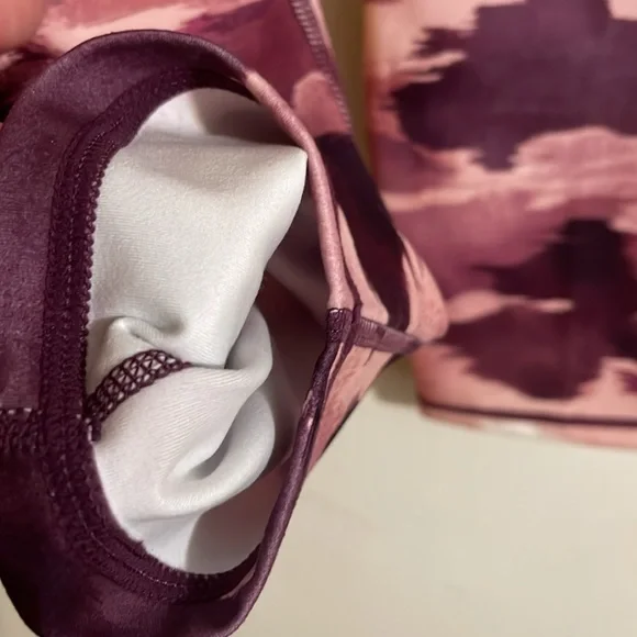 Reebok XXL women’s workout capris. 21 inch inseam 36 inch length. NWOT. - Picture 9 of 9